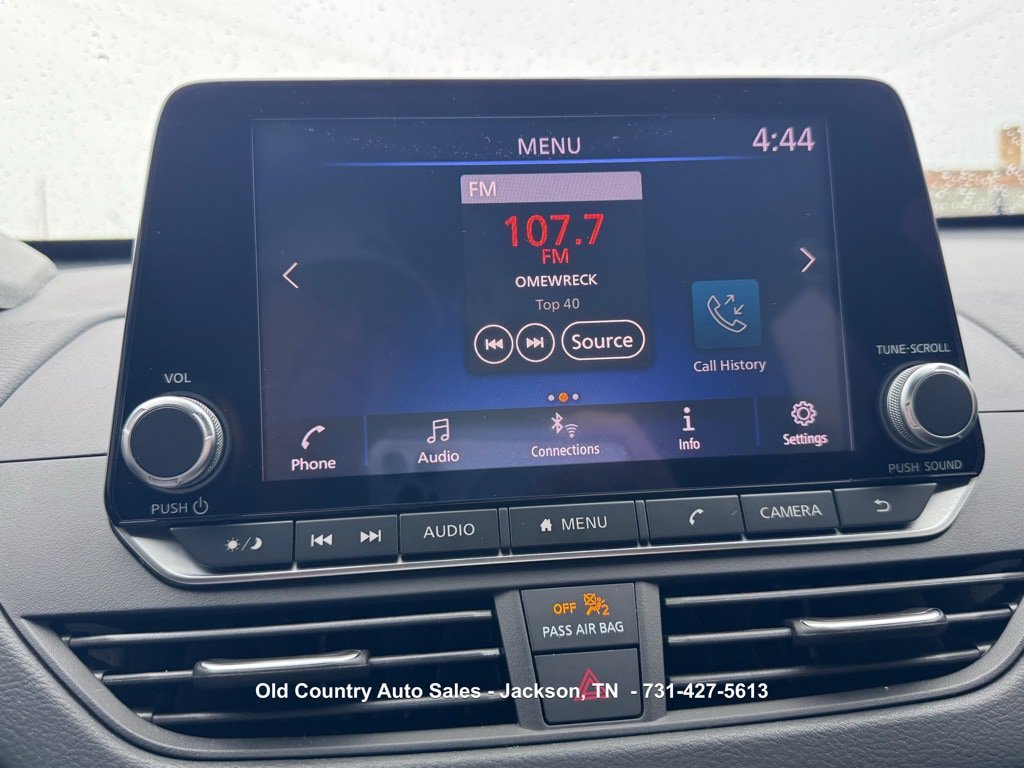 Used 2022 Nissan Altima 2.5 SV FWD image 32