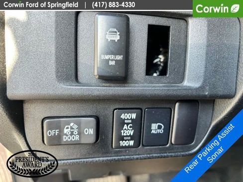 Used 2018 Toyota Tacoma TRD Sport w/ Technology Package AWD/4WD image 14