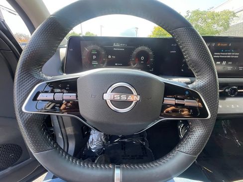 Certified 2024 Nissan Ariya FWD image 12