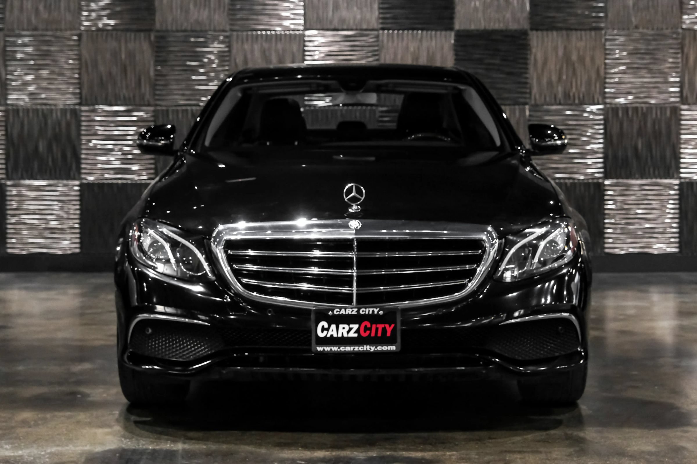Used 2017 Mercedes-Benz E 300 image 6