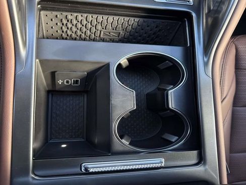 New 2026 Lincoln Nautilus Reserve w/ Jet Appearance Package image 22