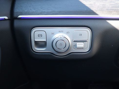 New 2026 Mercedes-Benz GLE 450 4MATIC image 23