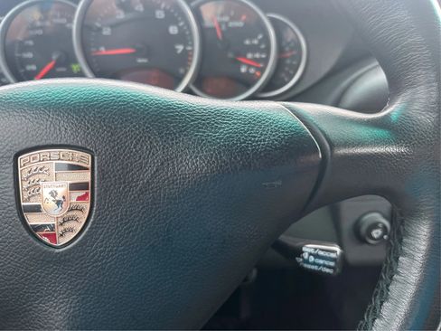 Used 1999 Porsche 911 Carrera image 32
