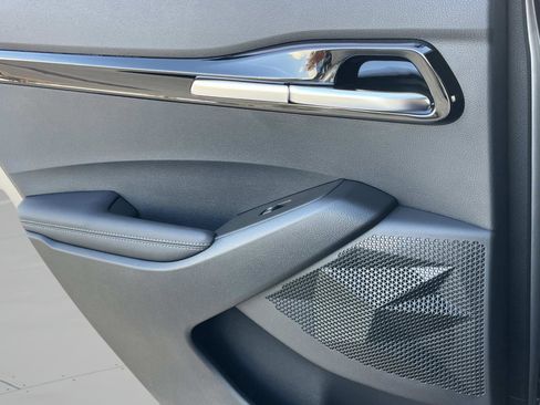 New 2026 Kia Seltos S image 18