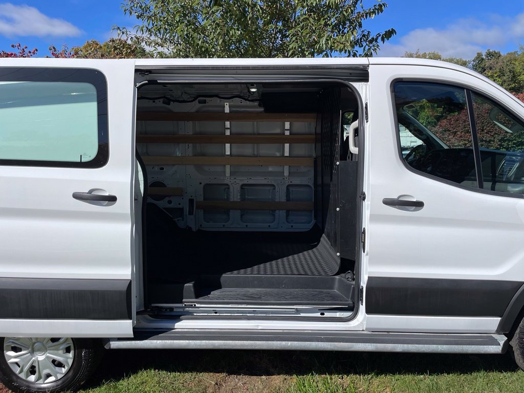 Used 2025 Ford Transit 250 Low Roof w/ Exterior Upgrade Package RWD image 11