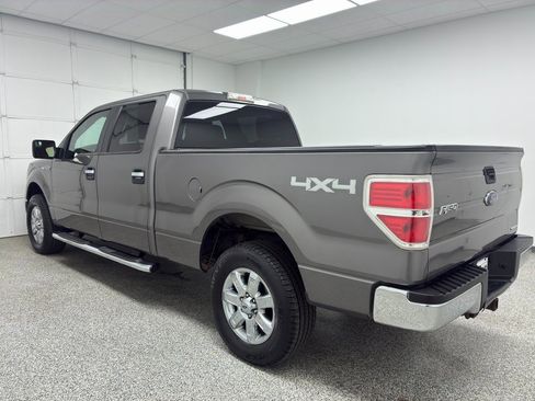 Used 2014 Ford F150 XLT w/ XLT Chrome Package image 9