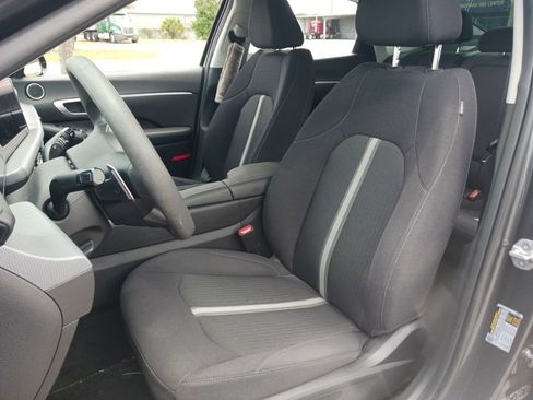 Used 2024 Hyundai Sonata SEL FWD image 10
