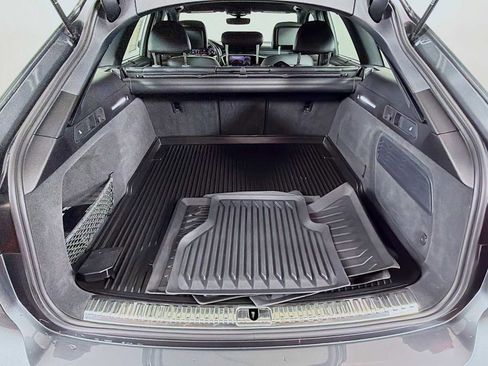 Used 2021 Audi RS 6 image 49