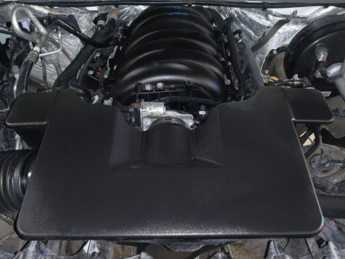 Used 2017 Chevrolet Tahoe LS w/ Skid Plate Package image 30