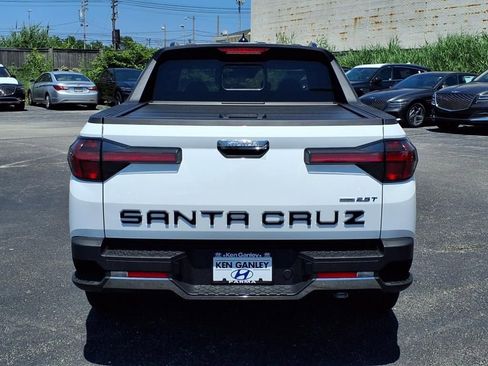 New 2025 Hyundai Santa Cruz Limited image 8