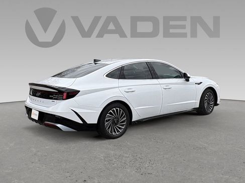 New 2024 Hyundai Sonata SEL image 18