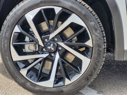 Used 2022 Mitsubishi Outlander ES image 7