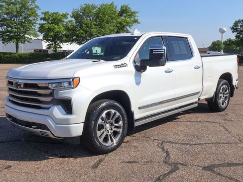 Used 2024 Chevrolet Silverado 1500 High Country w/ Max Trailering Package AWD/4WD image 13