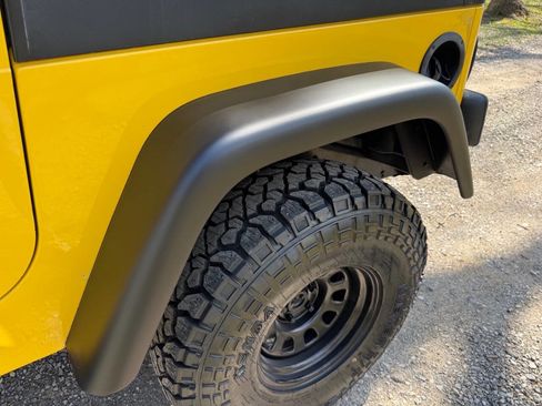 Used 2003 Jeep Wrangler X image 26