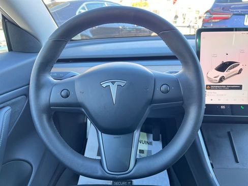 Used 2020 Tesla Model 3 Long Range image 29