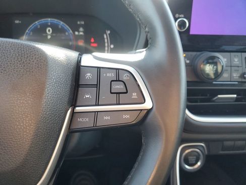 Certified 2024 Toyota Grand Highlander XLE image 24