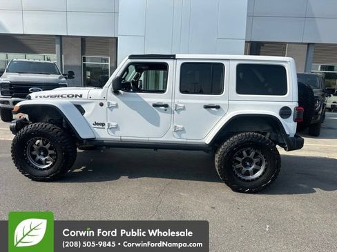 Used 2018 Jeep Wrangler Unlimited Rubicon AWD/4WD image 10