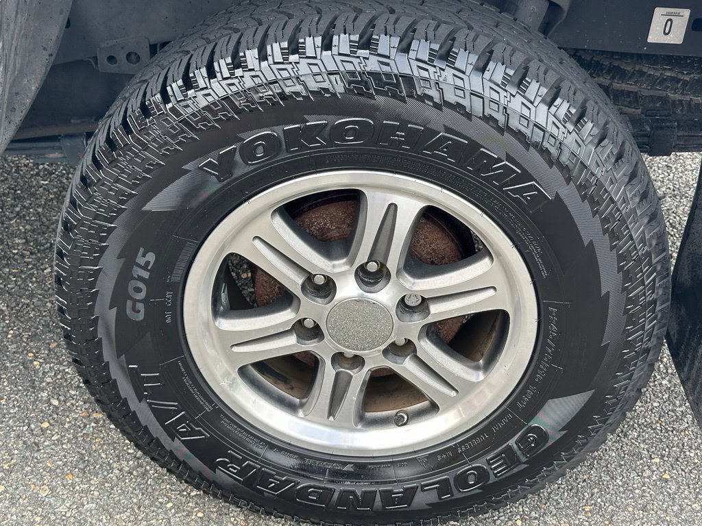 Used 2016 Toyota Tacoma SR5 w/ Towing Package RWD image 27