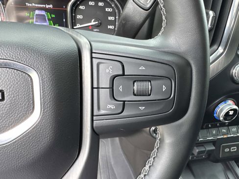 Used 2023 GMC Sierra 2500 Denali w/ Denali Ultimate Package image 28