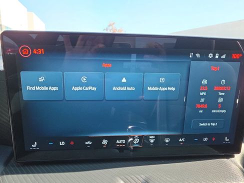 Used 2024 Ford Mustang Coupe RWD image 25