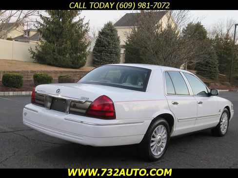 Used 2010 Mercury Grand Marquis LS image 12