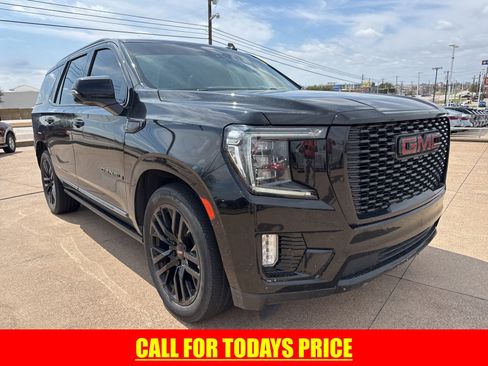 Used 2021 GMC Yukon Denali w/ Denali Ultimate Package image 1