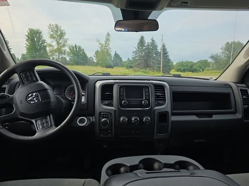 Used 2022 RAM 1500 Tradesman w/ Tradesman SXT Package AWD/4WD image 11