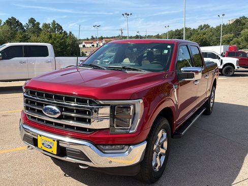 Used 2023 Ford F150 Lariat w/ Equipment Group 502A High AWD/4WD image 4