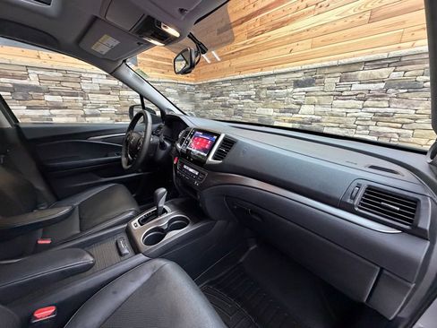 Used 2019 Honda Ridgeline RTL-T image 13