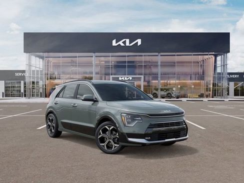 New 2026 Kia Niro SX Touring FWD image 8