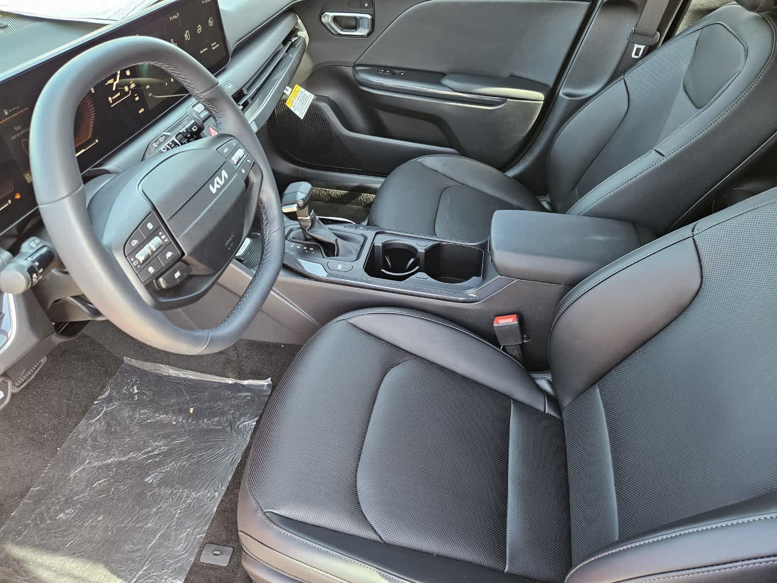 New 2026 Kia K4 EX FWD image 2