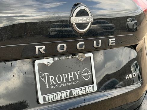 Certified 2024 Nissan Rogue S AWD/4WD image 9
