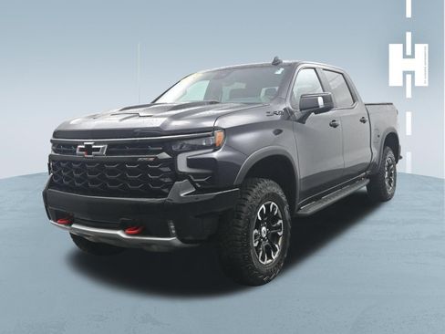 Used 2024 Chevrolet Silverado 1500 ZR2 w/ Technology Package AWD/4WD image 1
