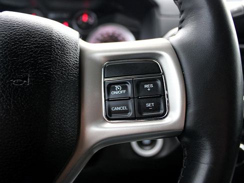 Used 2016 RAM 2500 Laramie image 9