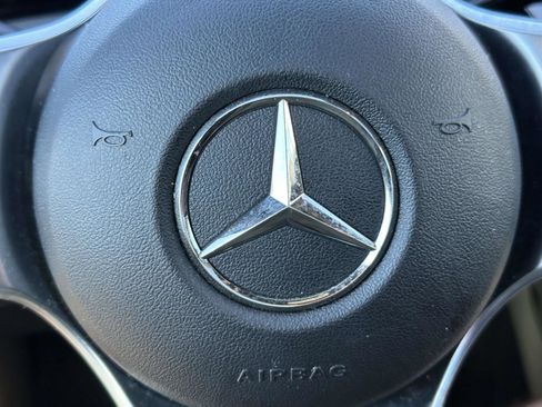 Used 2022 Mercedes-Benz A 220 4MATIC image 23