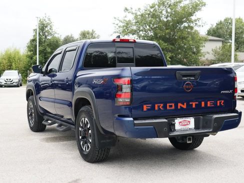 Used 2022 Nissan Frontier Pro-X RWD image 6