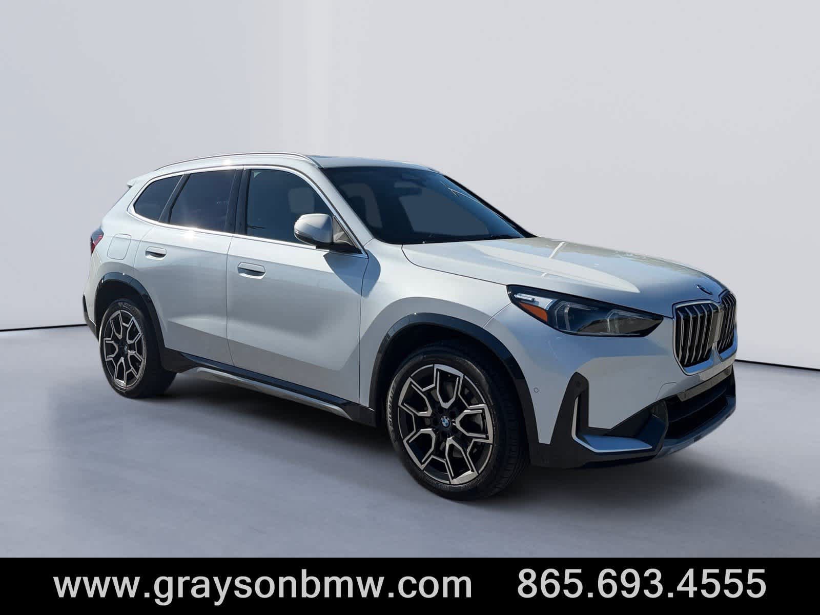 Used 2023 BMW X1 xDrive28i w/ Convenience Package AWD/4WD image 1