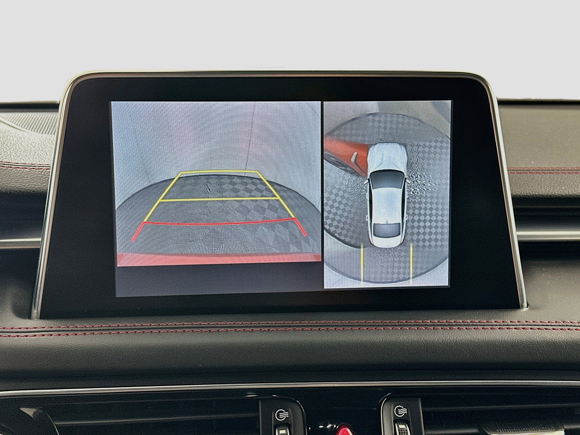 Used 2019 Genesis G70 3.3T Dynamic RWD image 23