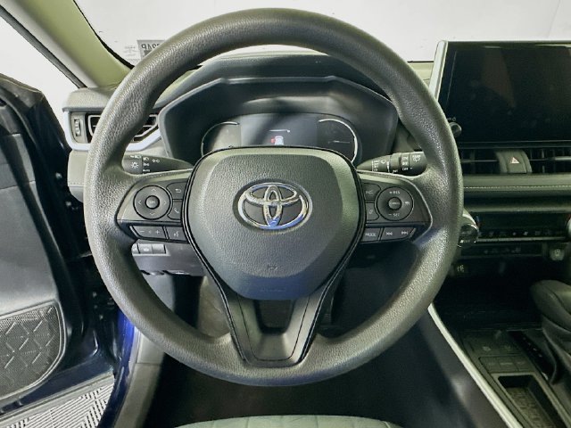 Certified 2025 Toyota RAV4 XLE FWD image 14