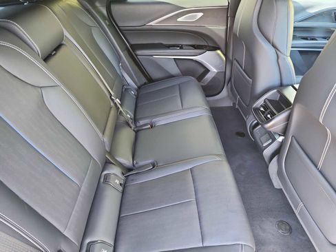 Used 2024 Cadillac Lyriq Sport image 17