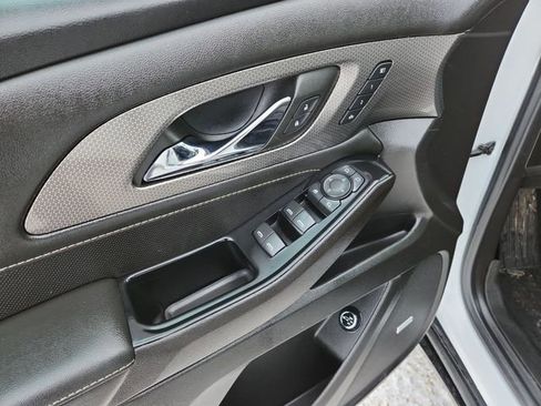 Certified 2023 Chevrolet Traverse Premier w/ Redline Edition image 24