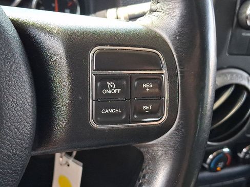 Used 2017 Jeep Wrangler Unlimited Sport w/ Quick Order Package 24S AWD/4WD image 29
