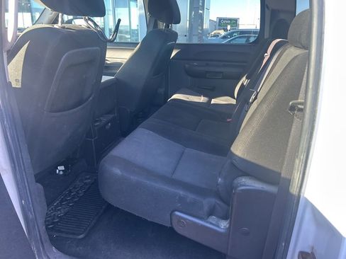 Used 2010 Chevrolet Silverado 1500 LT w/ Power Pack Plus image 11