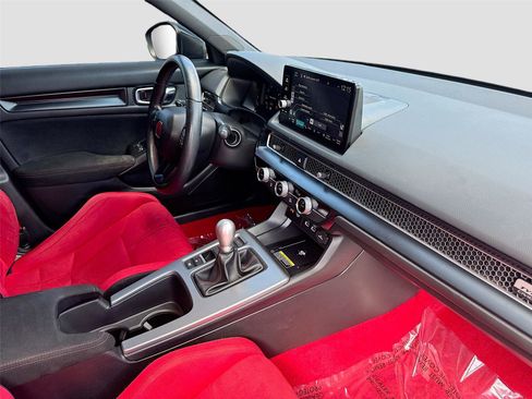 Used 2023 Honda Civic Type R image 28