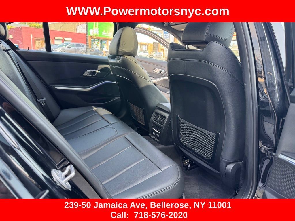 Used 2019 BMW 330i xDrive Sedan w/ Driving Assistance Package AWD/4WD image 27