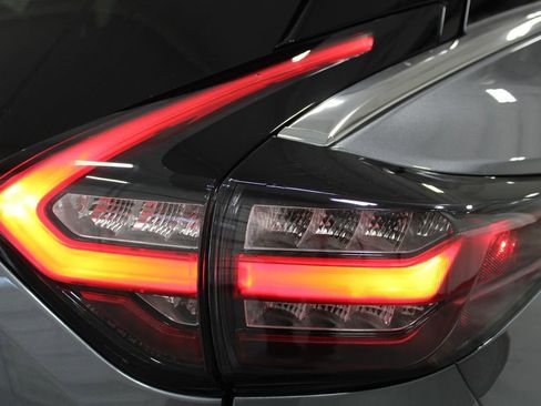 Used 2024 Nissan Murano Platinum w/ Cargo Package image 23