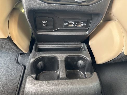 Used 2021 Jeep Grand Cherokee L Limited image 14