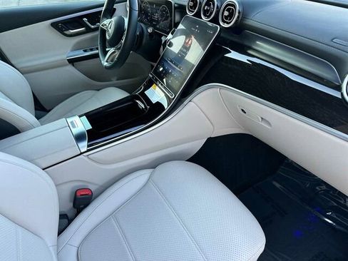 Certified 2023 Mercedes-Benz GLC 300 image 20