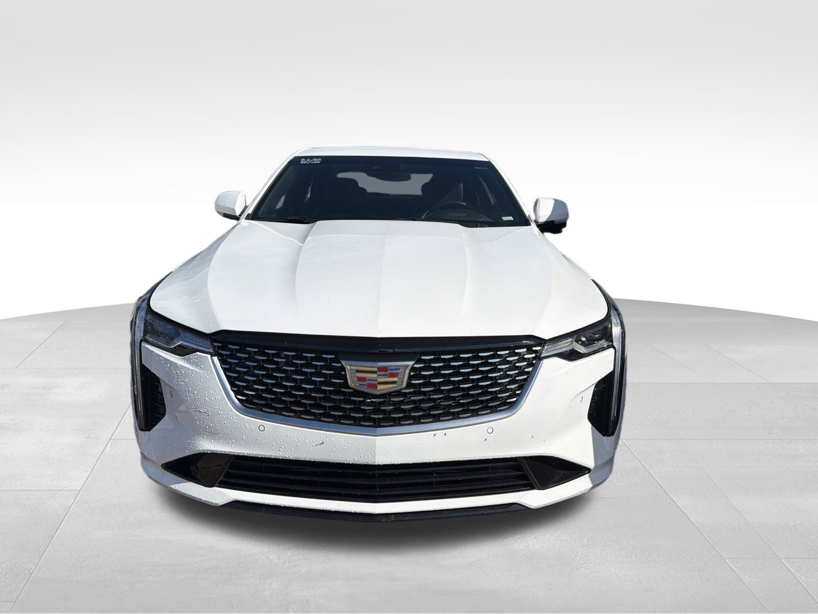 Used 2026 Cadillac CT4 Premium Luxury AWD/4WD image 2