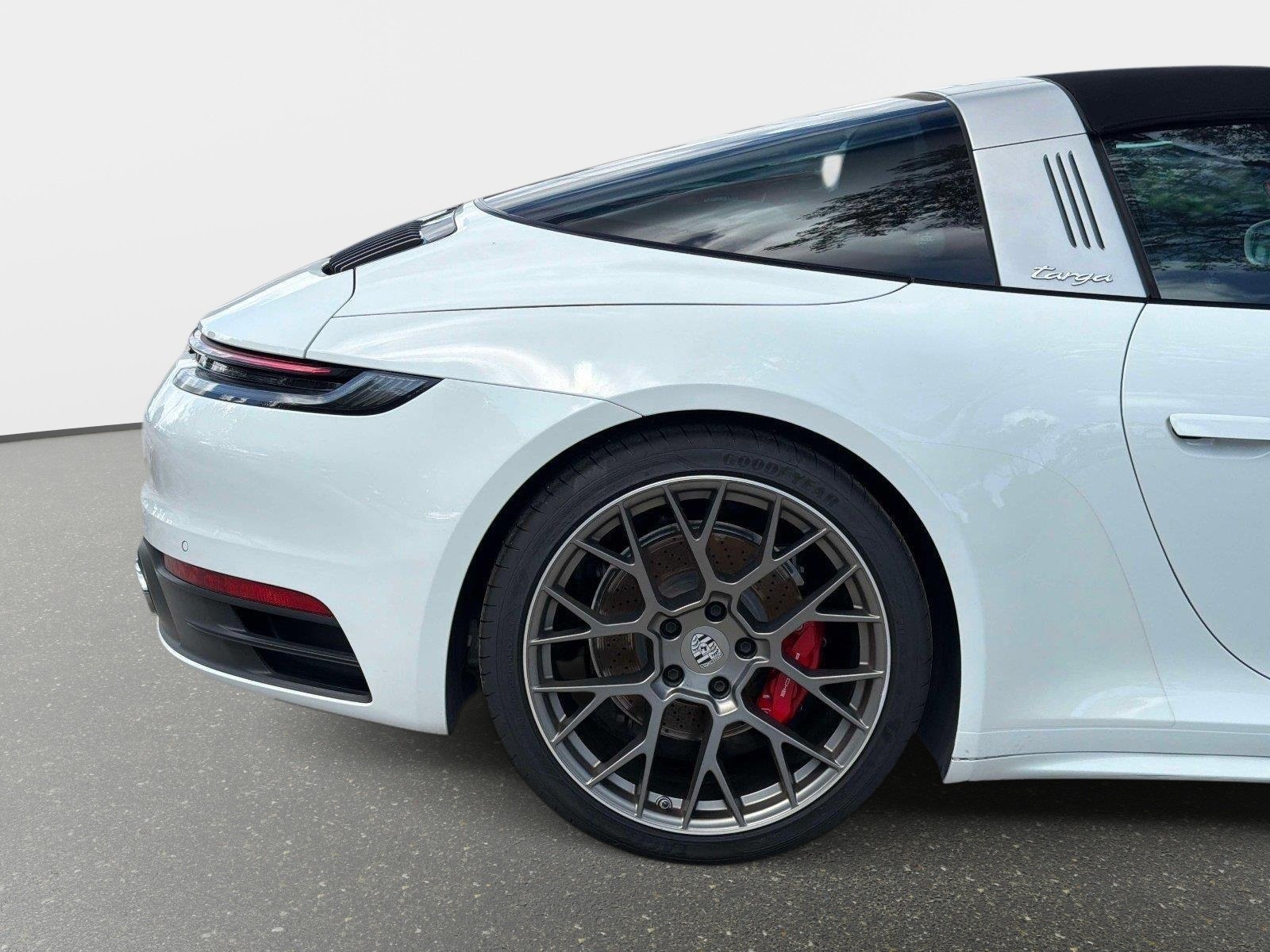 Used 2023 Porsche 911 Targa 4S AWD/4WD image 63